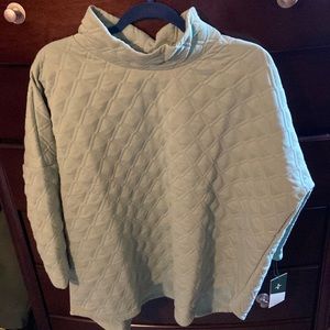 Brand new with tags TNuck Sport quilted pull over. Light sage color.